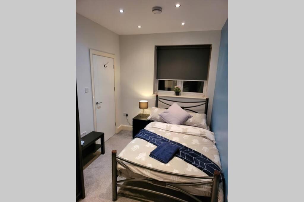 Contemporary 3 Bed Apartment In Hendon Central. Eksteriør bilde