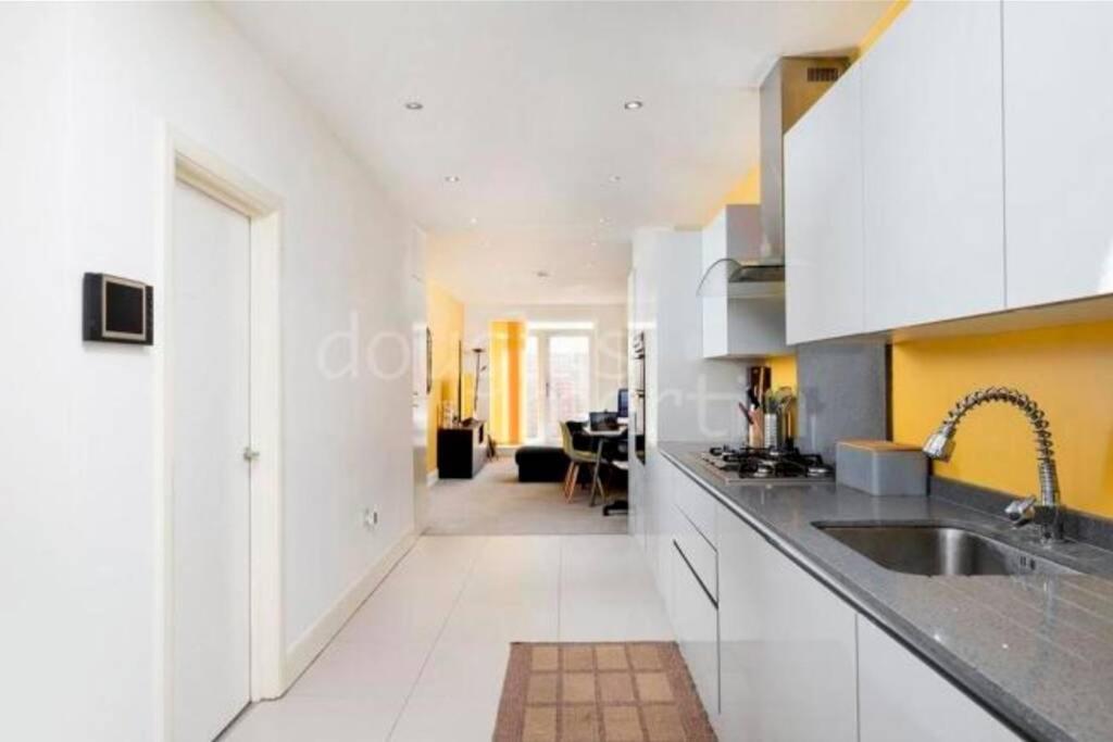 Contemporary 3 Bed Apartment In Hendon Central. Eksteriør bilde