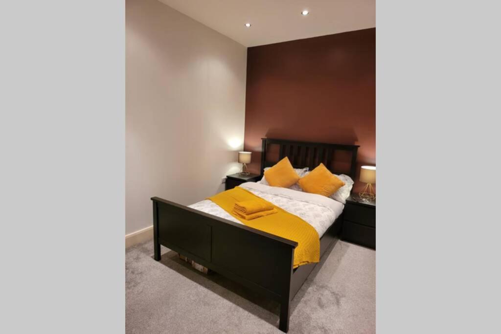 Contemporary 3 Bed Apartment In Hendon Central. Eksteriør bilde